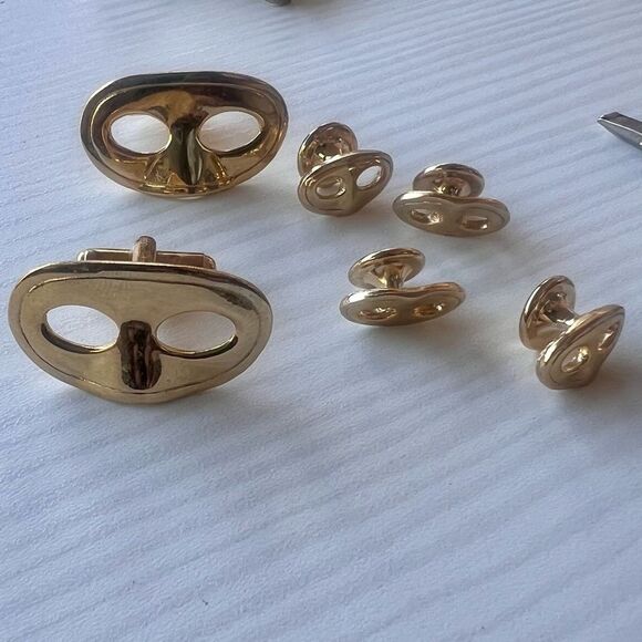 Gold Cufflink and Stud Set - Picture 1 of 3